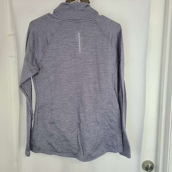 RBX Woman's Preformance Activewear Workout Shirt, Size: Large Color: Grey - Picture 12 of 14